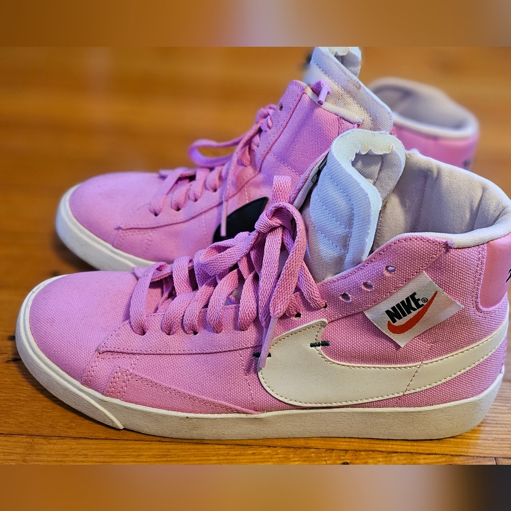 Nike Blazers Pink
